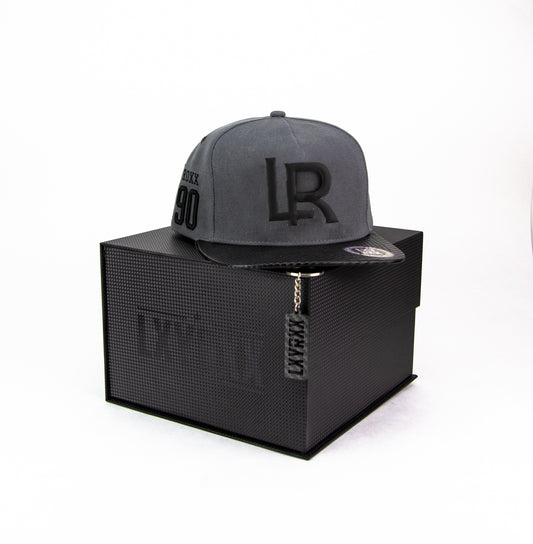 CARBON - Limited Snapback Box